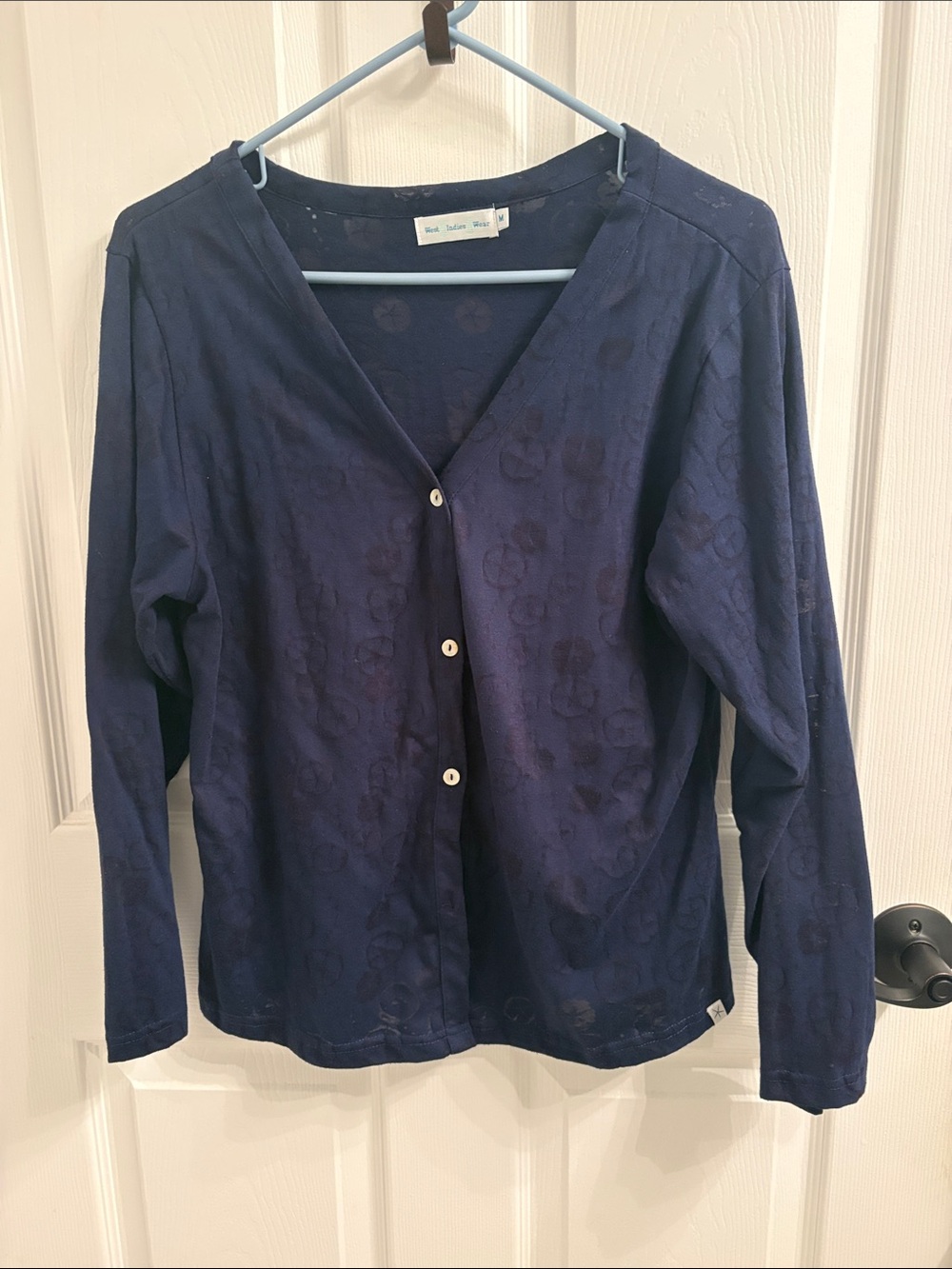 Women's Navy V-Neck Button-Front Long Sleeve Top